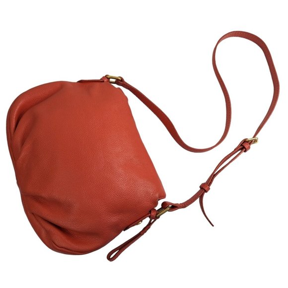 Marc by Marc Jacobs Coral Leather Q Natasha Crossbody Adjustable Bag - Picture 3 of 8